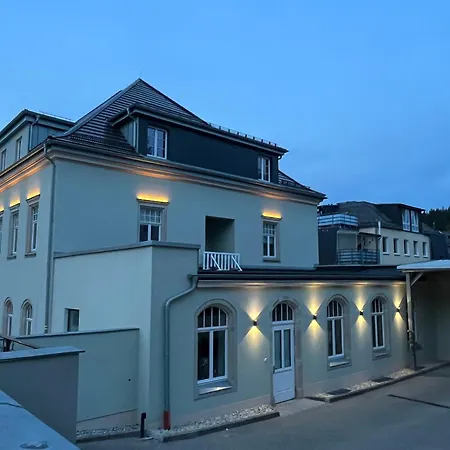 Appartement Stadtpalais Belle Etage - Historische Nahe Theater Und Soletherme *